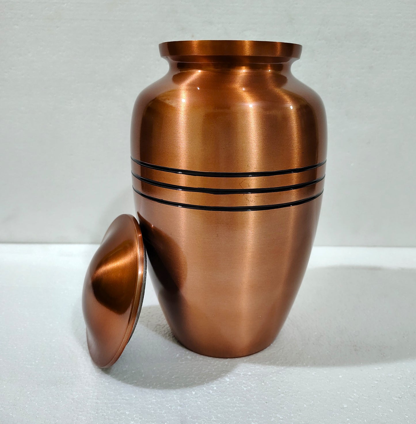Heritage Bronze – Classic Copper Finish Aluminum Cremation Urn for Ashes with Engraved Dark Bands, 10 Inches with Velvet Bag