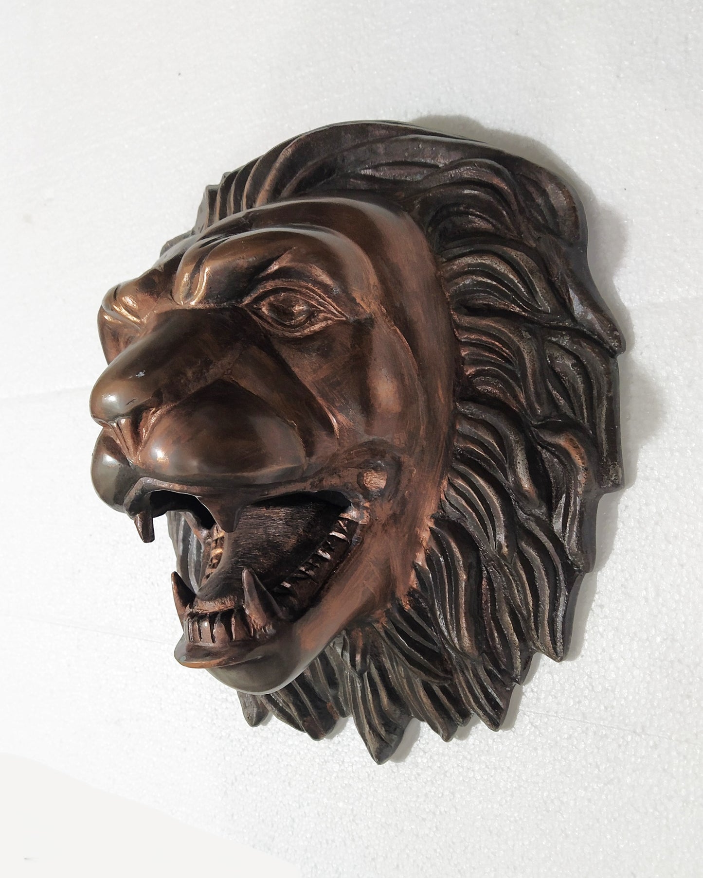 Fierce Aluminum Lion Head Wall Hanging Sculpture – Bronze, Brass & Chrome Finishes | Regal Animal Wall Art for Bold Interiors