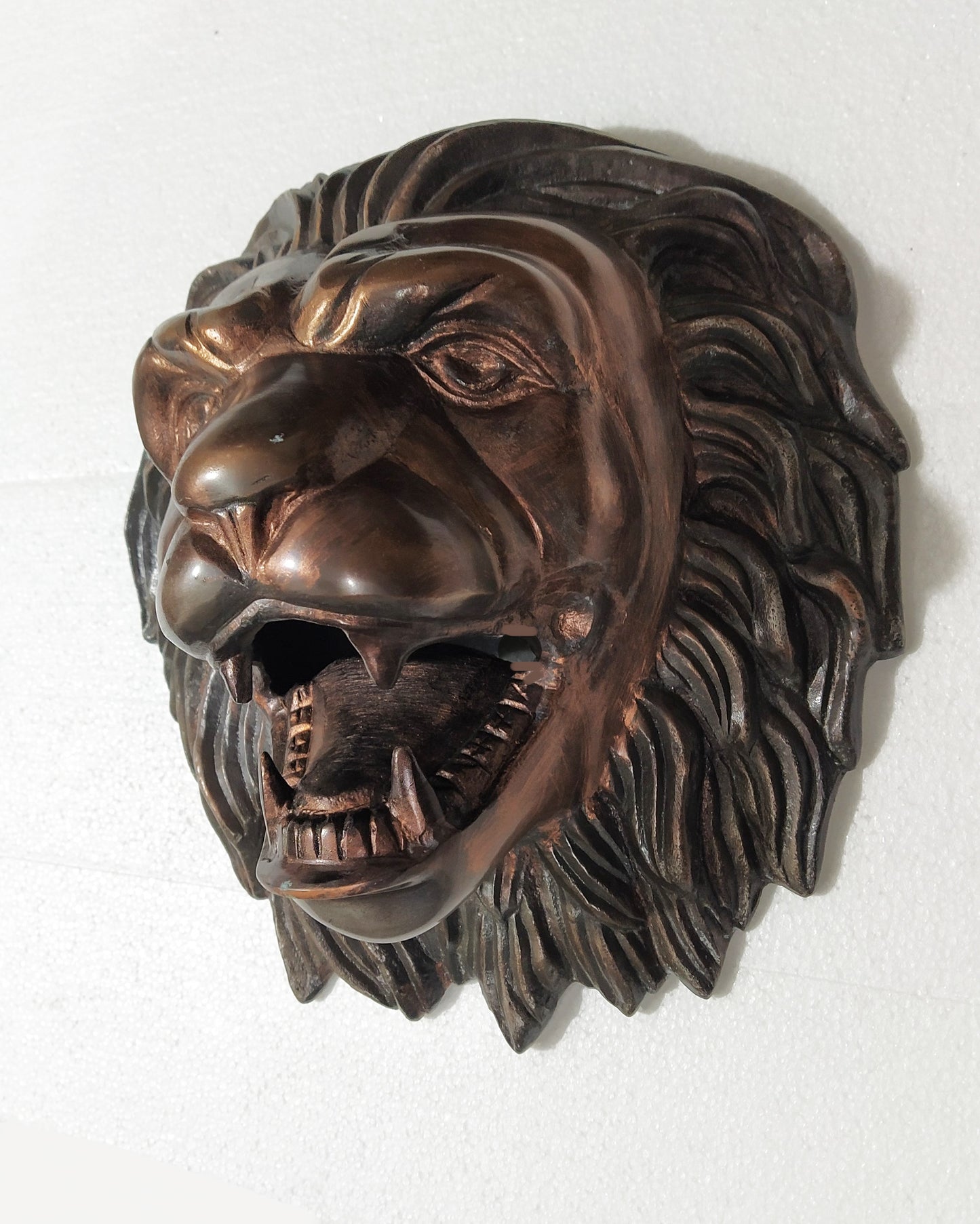 Fierce Aluminum Lion Head Wall Hanging Sculpture – Bronze, Brass & Chrome Finishes | Regal Animal Wall Art for Bold Interiors