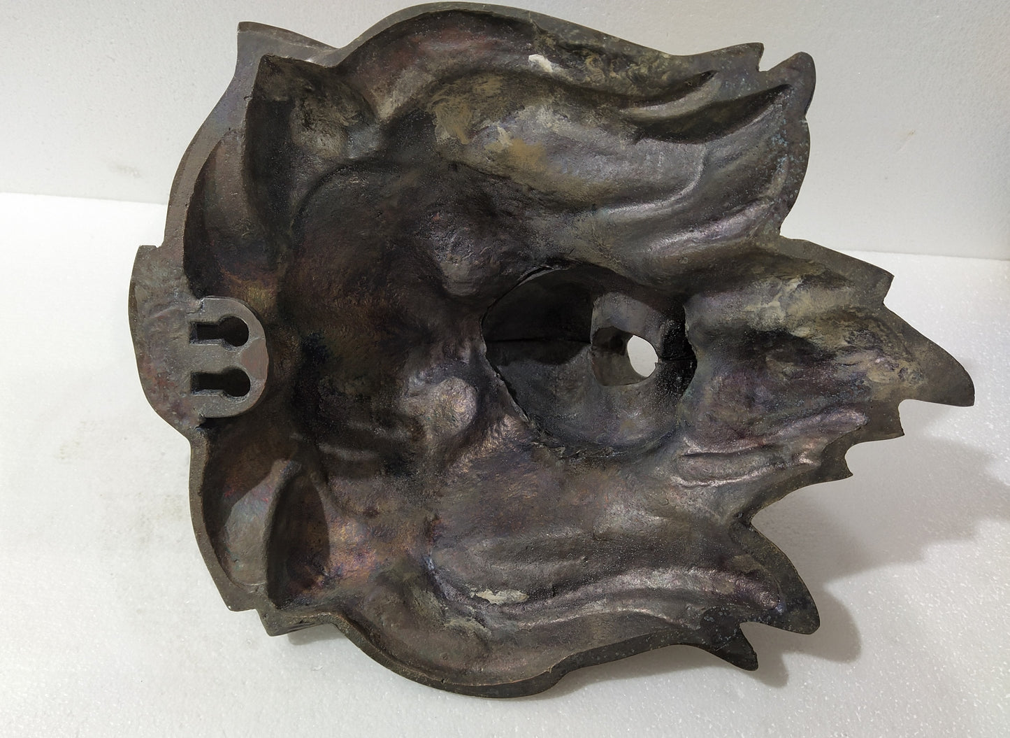 Imperial Roar – Aluminum Lion Head Wall Sculpture