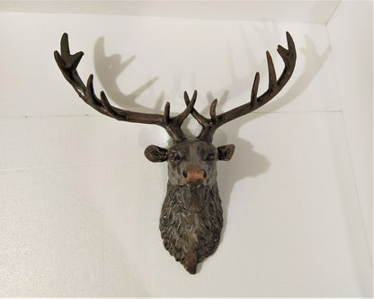 Wildlife Wall Accent – Handcrafted Aluminum Deer Head Sculpture ,  Decorative Deer Wall Mount for Home & Office