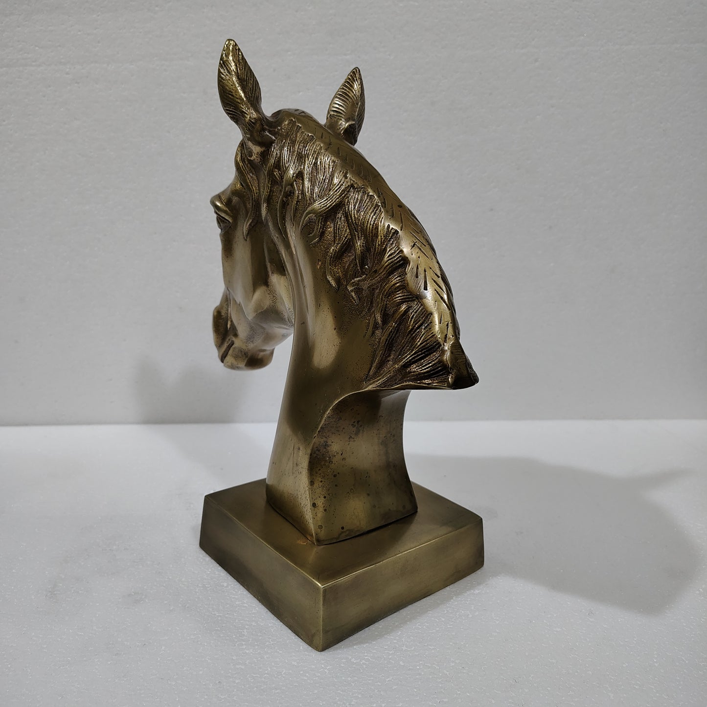Majestic Equine Elegance – Trio of Noble Aluminum Horse Head Sculptures Table Top Figurines