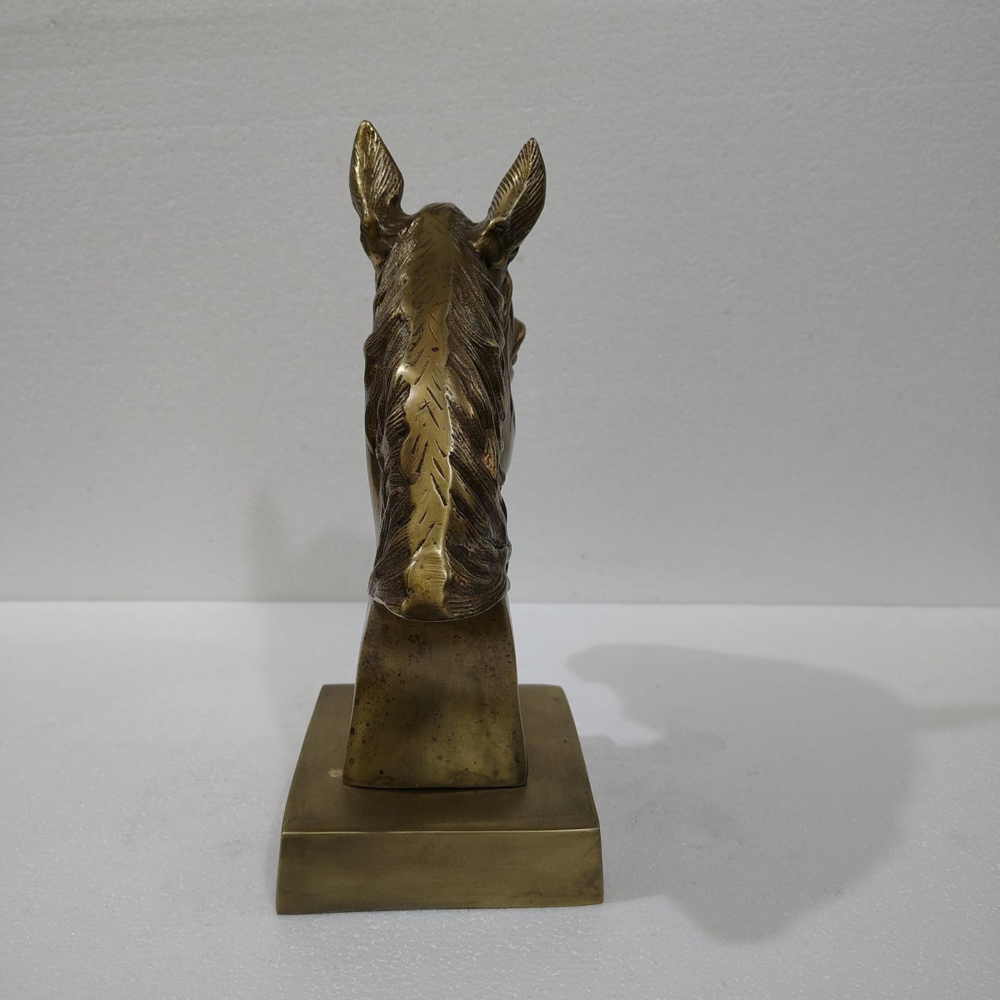 Majestic Equine Elegance – Trio of Noble Aluminum Horse Head Sculptures Table Top Figurines