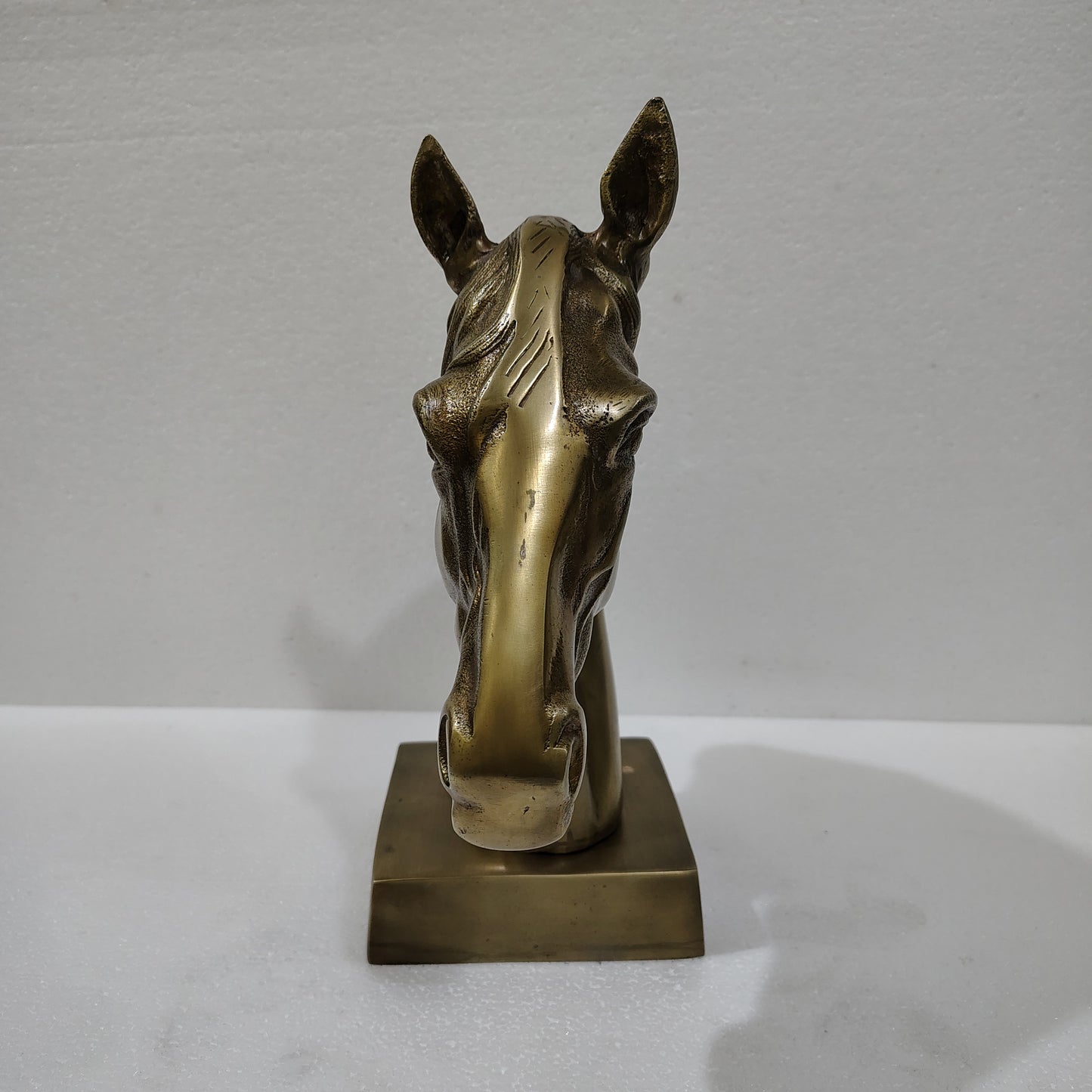 Majestic Equine Elegance – Trio of Noble Aluminum Horse Head Sculptures Table Top Figurines