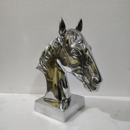 Majestic Equine Elegance – Trio of Noble Aluminum Horse Head Sculptures Table Top Figurines