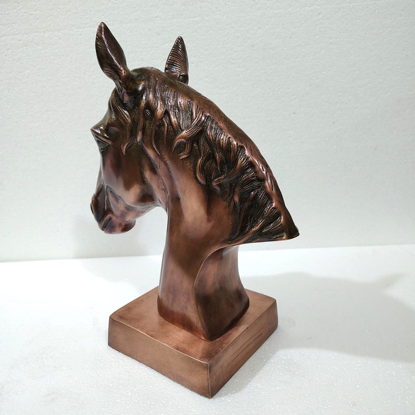 Majestic Equine Elegance – Trio of Noble Aluminum Horse Head Sculptures Table Top Figurines
