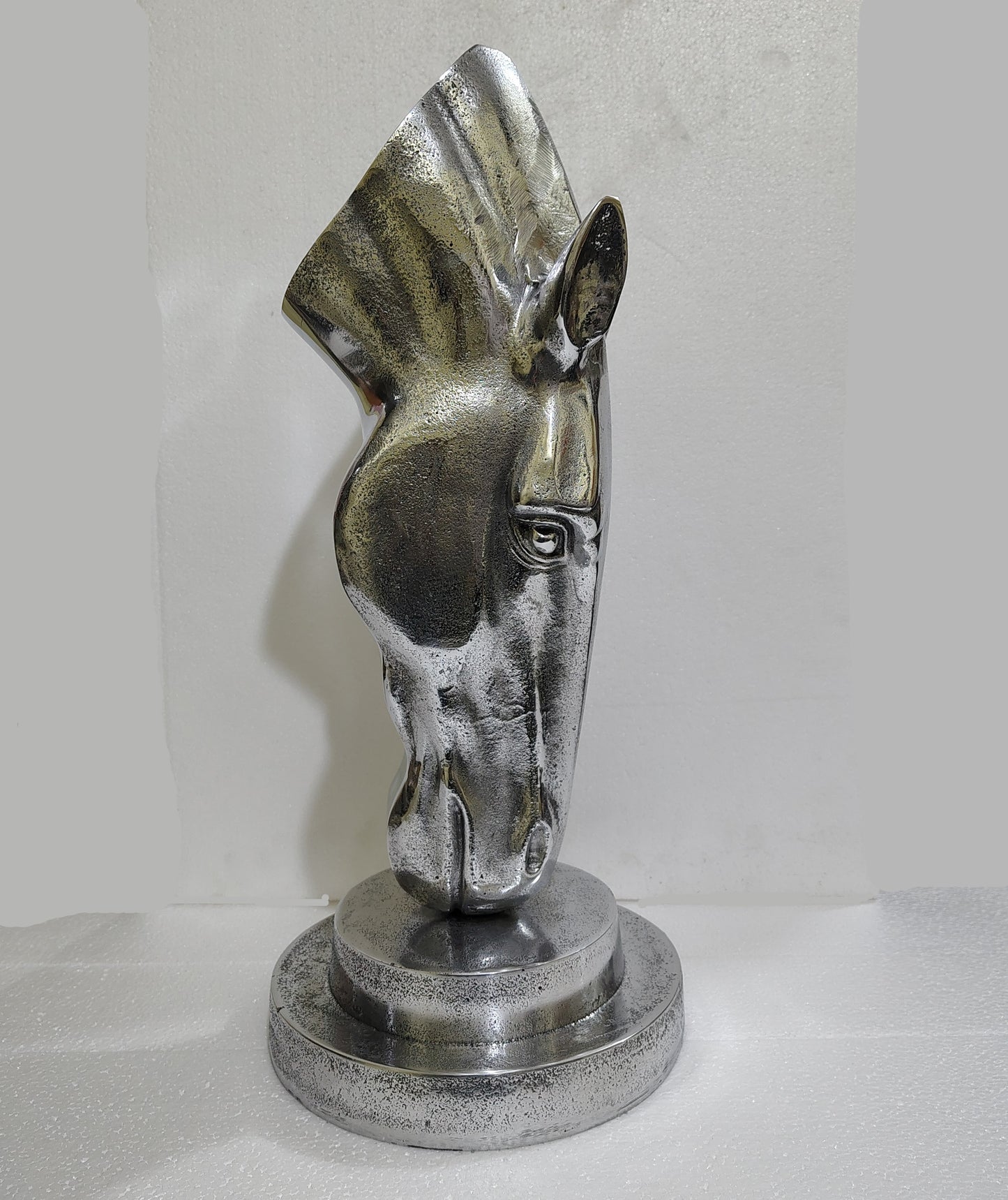 Polished Aluminum Horse Head  Table Top Figurine – Contemporary Metallic Equestrian Decor