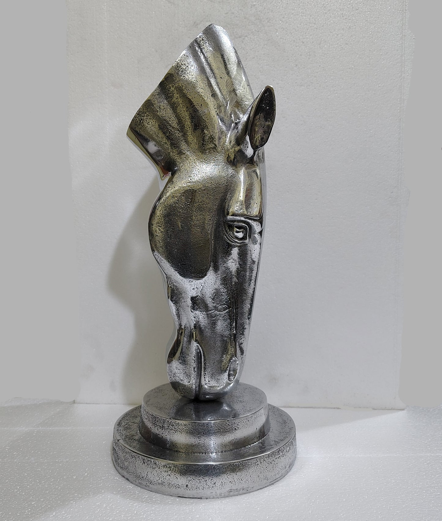 Polished Aluminum Horse Head  Table Top Figurine – Contemporary Metallic Equestrian Decor