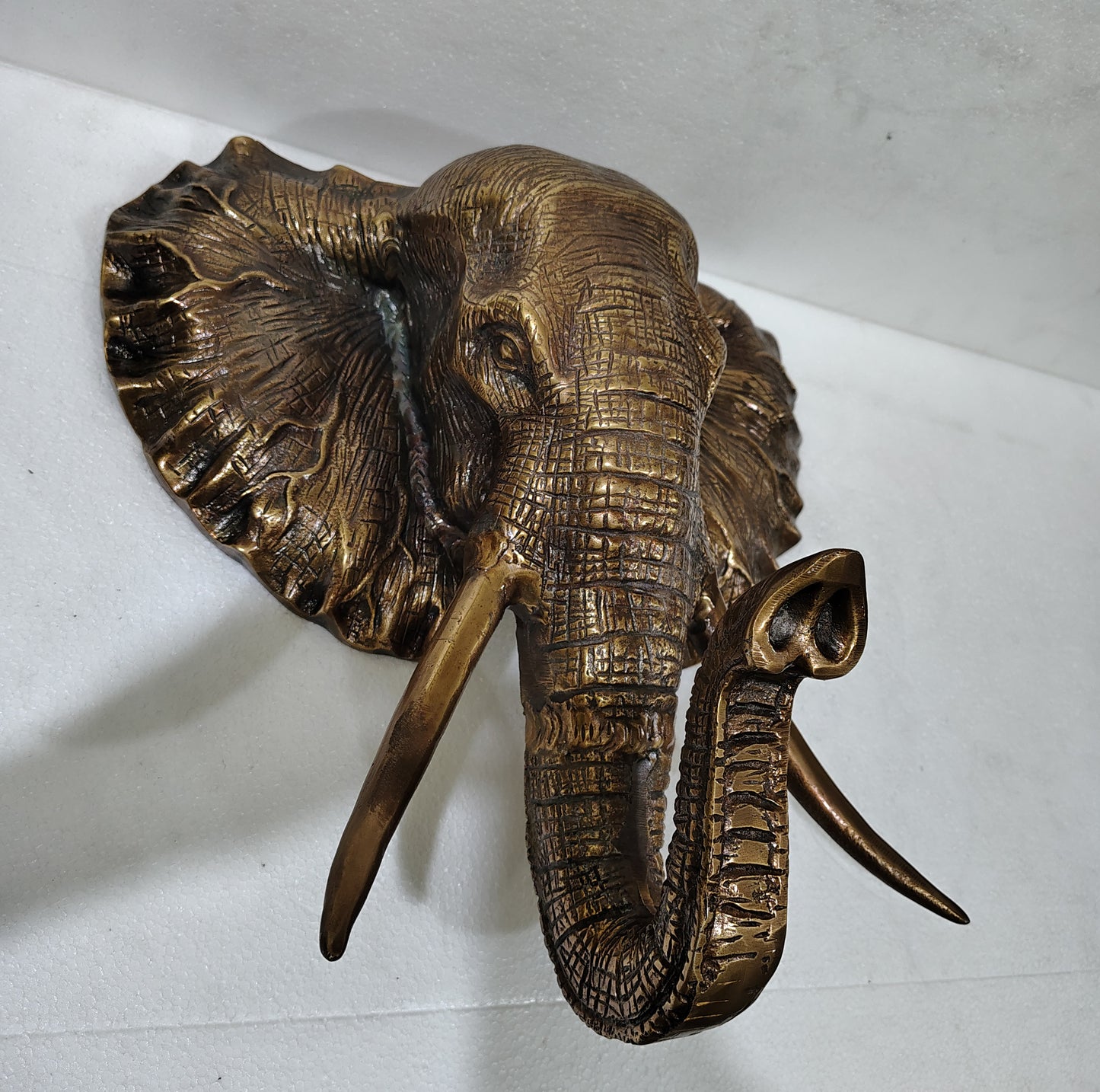 Majestic March: Elephant Aluminum Wall Hanging for Timeless Elegance